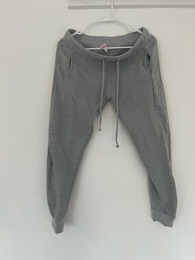 Men’s Fleece Factory Gray Ribbed Drawstring Joggers M